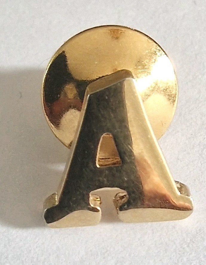 Avon pin A, Ophalen of Verzenden