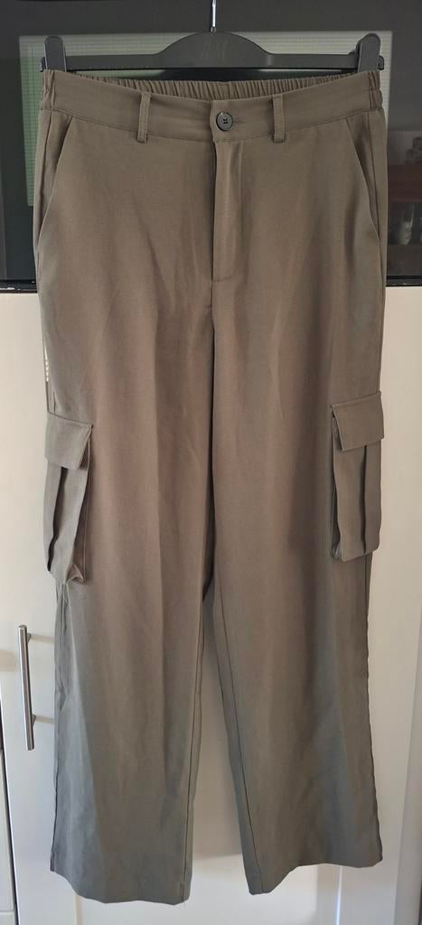 Groene cargo zomerbroek maat S, Studio, Ophalen of Verzenden, Zo goed als nieuw, Maat 36 (S)