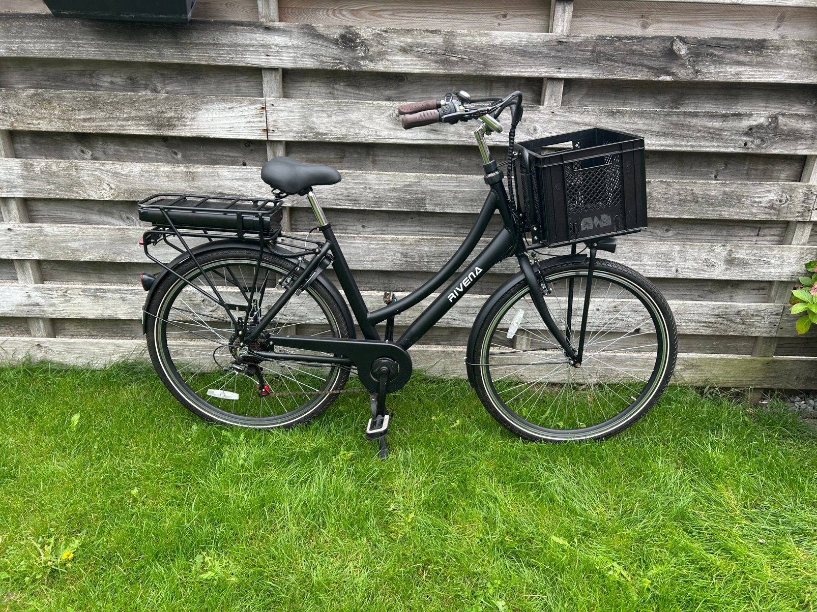 Rivena elektrische fiets - reparatie nodig, Fietsen en Brommers, Gebruikt, 47 tot 51 cm, 50 km per accu of meer, Ophalen