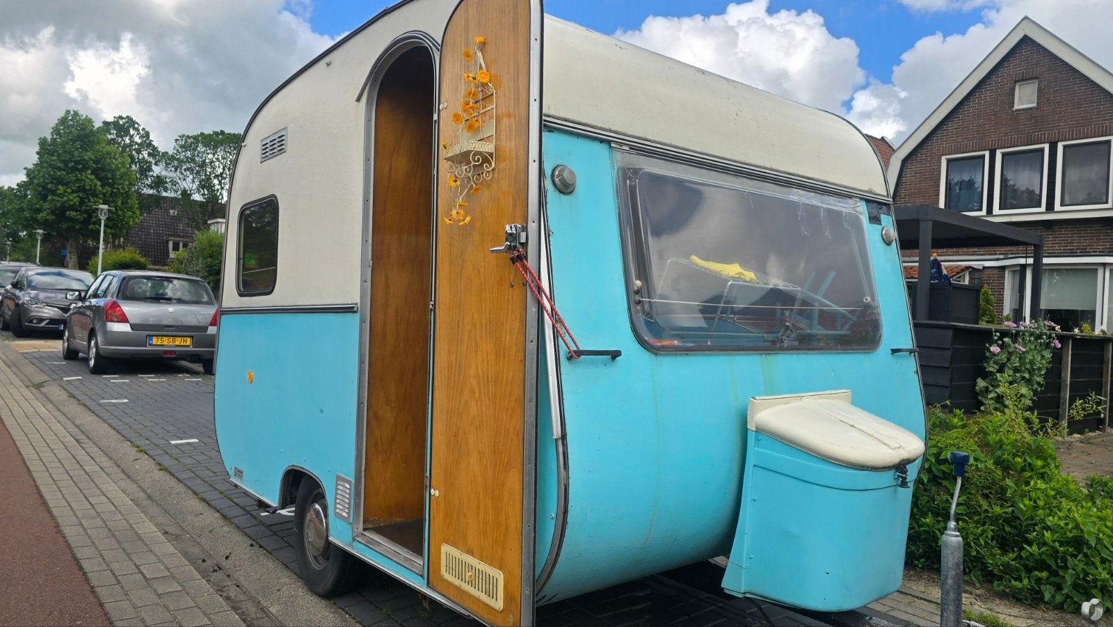 vintage caravan - festival caravan, Rondzit, Particulier, Luifel, 500 - 750 kg