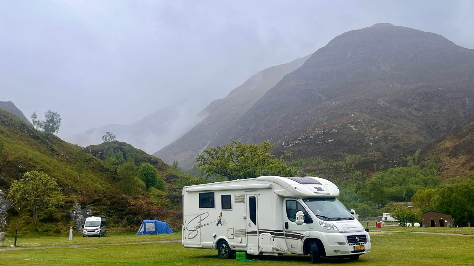 Ruime en comfortabele Maclouis  Half-integraal camper, Caravans en Kamperen, Campers, Automaat, Ringverwarming, Fiat, 7 tot 12 maanden geleden