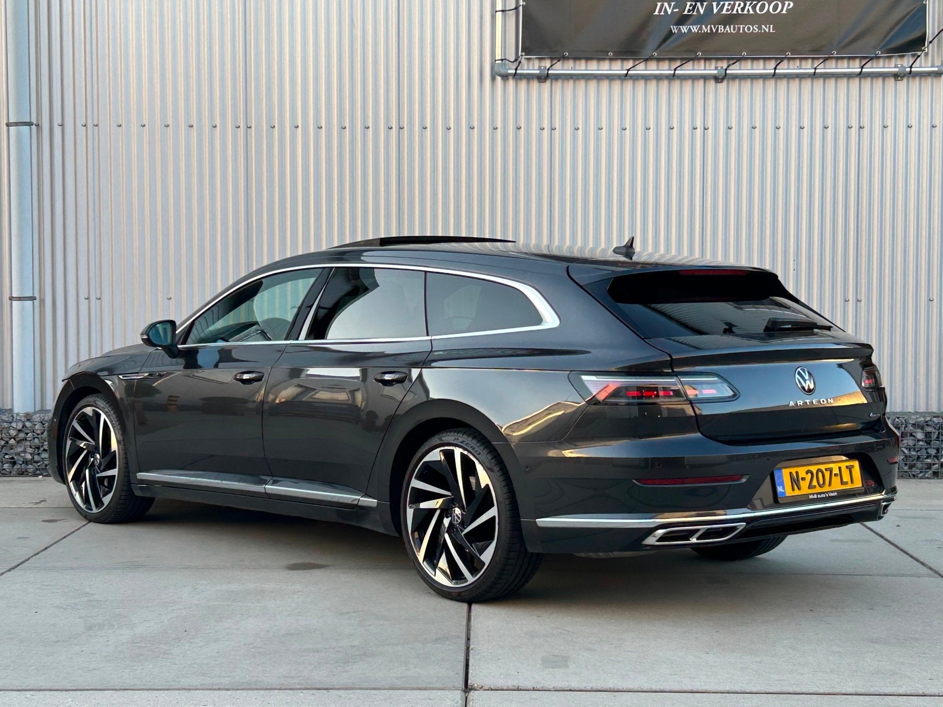 Volkswagen Arteon Shooting Brake 2.0 TDI R-Line Business+, E, Arteon, Gebruikt, Euro 6, 4 cilinders