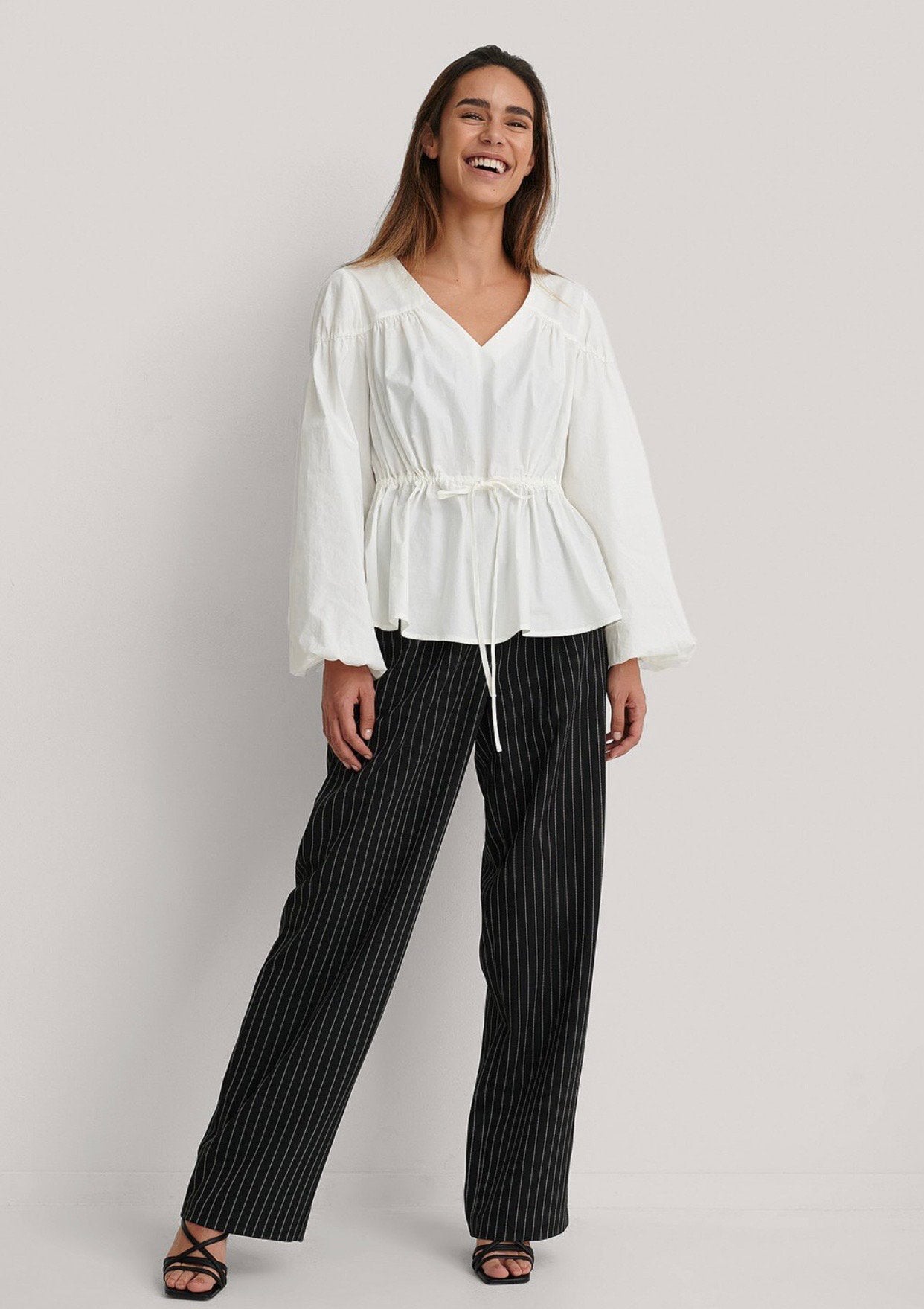 NA-KD blouse maat 38 / nieuw staat, Kleding | Dames, Ophalen of Verzenden, Zo goed als nieuw, Maat 38/40 (M)