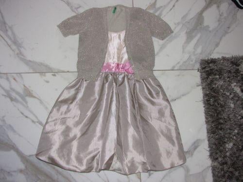 110 BROCANTE feestjurk met BENNETON gouden vest, Kinderen en Baby's, Kinderkleding | Maat 110, Ophalen of Verzenden, Zo goed als nieuw