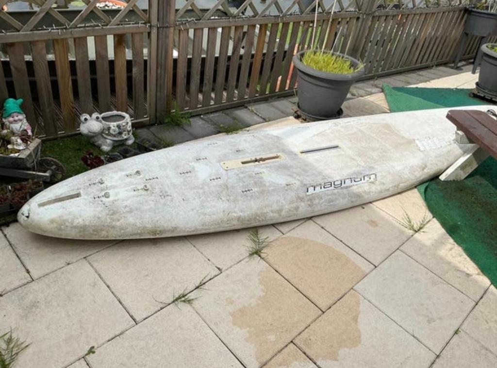 Windsurfplank Magnum - Gebruikt gratis op te halen, Ophalen, Gebruikt, Drie personen of meer, Overige typen