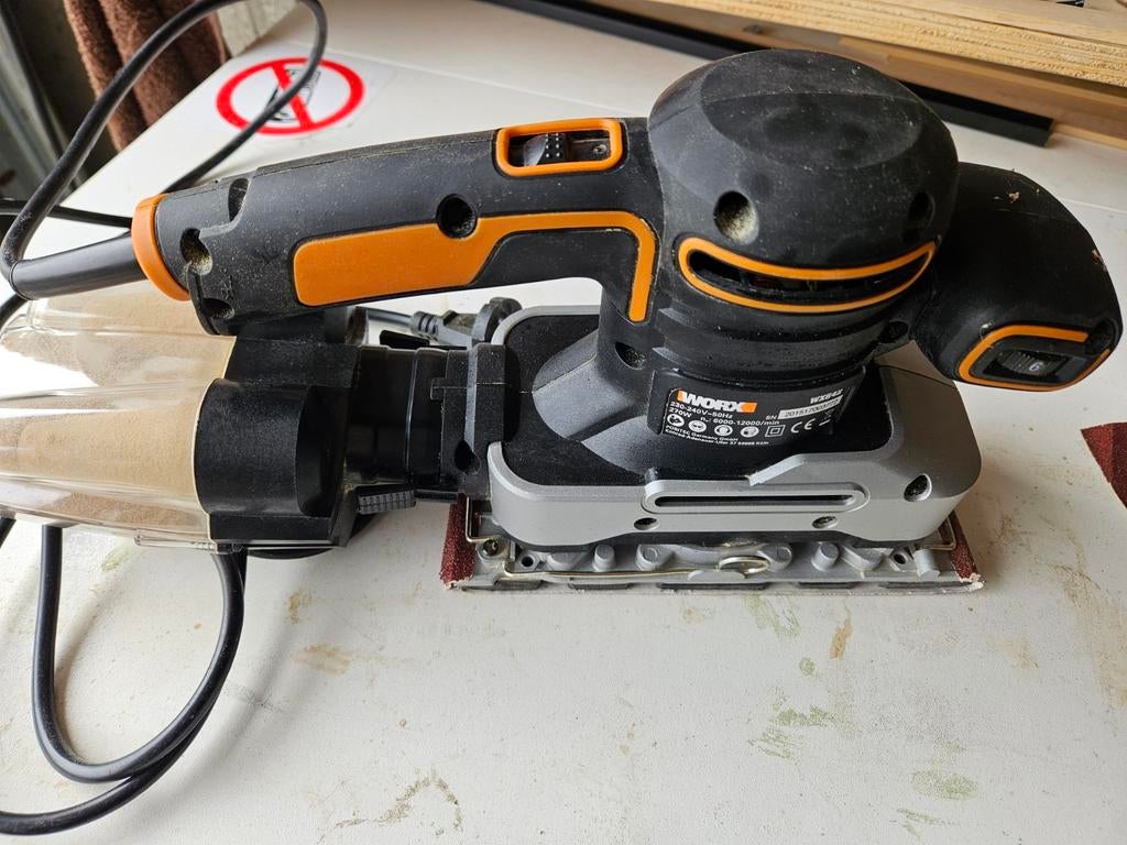 Worx Vlakschuurmachine - Gebruikt, Doe-het-zelf en Verbouw, Gereedschap | Schuurmachines, Ophalen, Gebruikt, Minder dan 600 watt