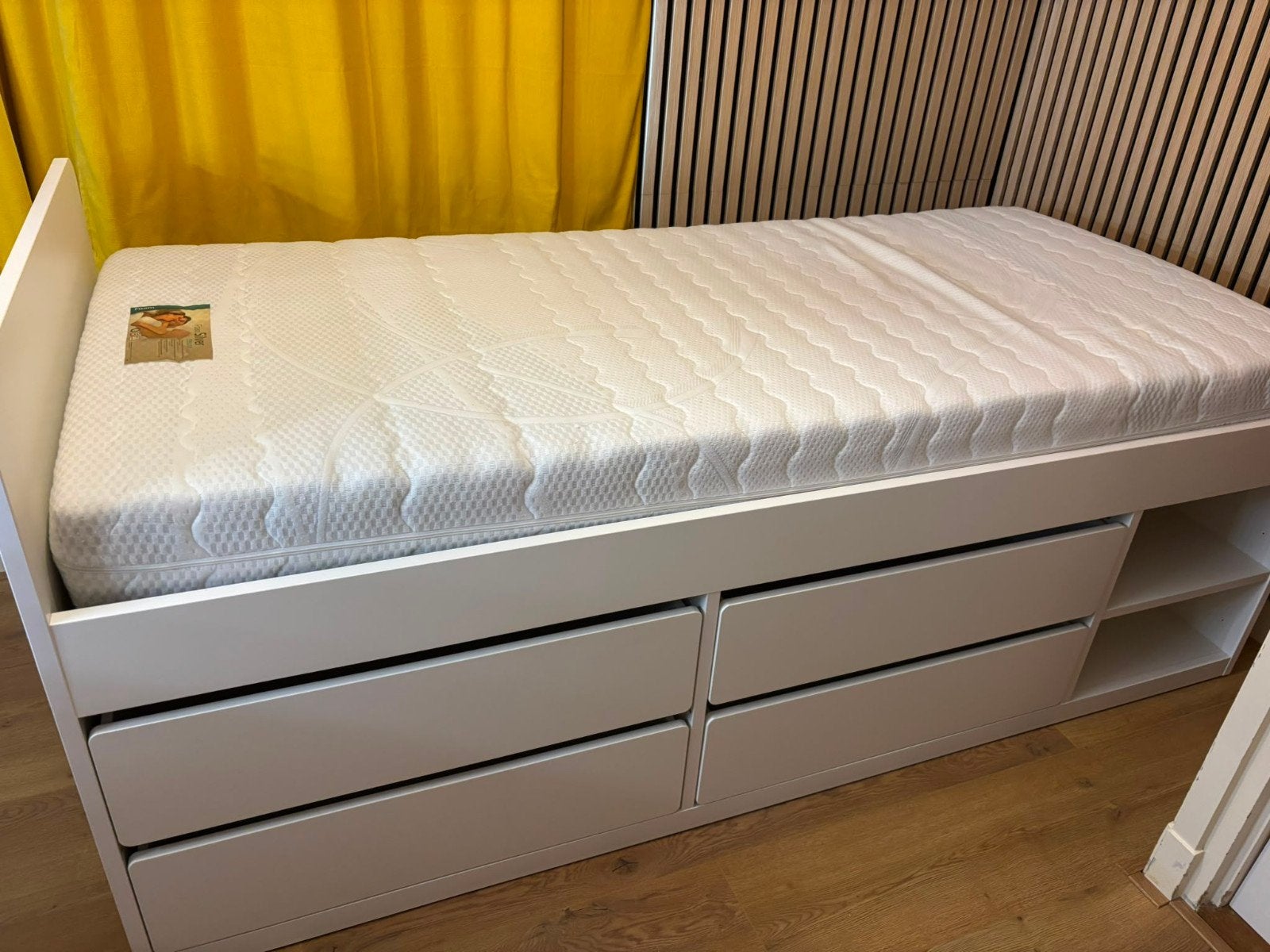 Eenpersoonsbed met lades 90 x200 Zo goed als nieuw, 90 cm, Eenpersoons, Wit, Ophalen of Verzenden