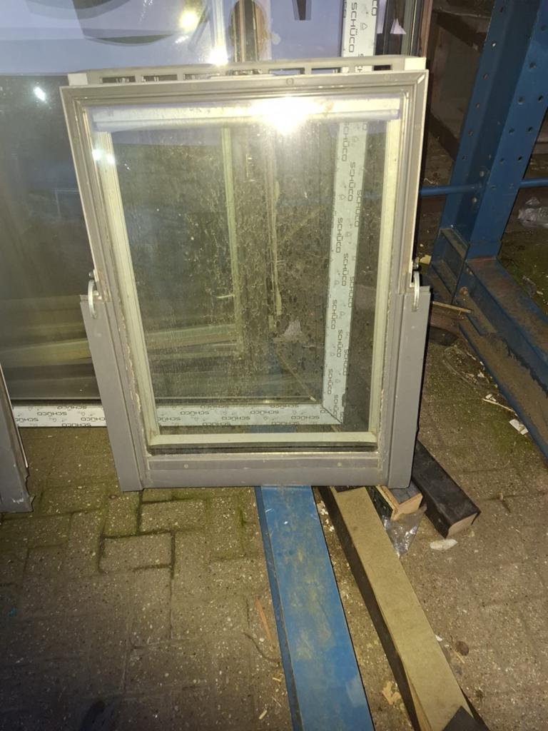 2 Velux dakramen 78x98 cm, Doe-het-zelf en Verbouw, Ophalen, Gebruikt, Minder dan 80 cm, 80 tot 120 cm