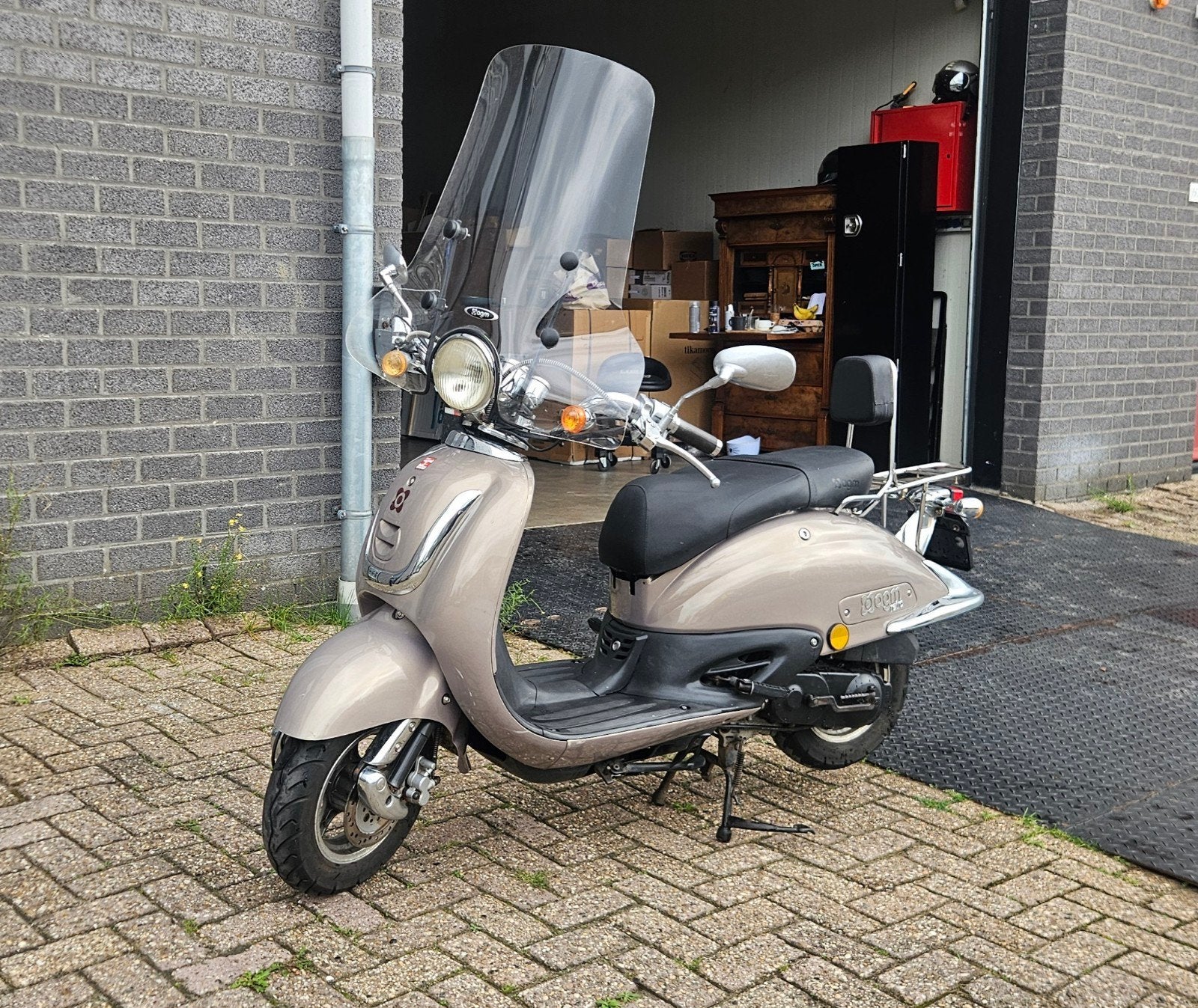 AGM Retro Scooter blauw kenteken. 30 of 45 kmpu, Gebruikt, Benzine, Ophalen, Overige merken