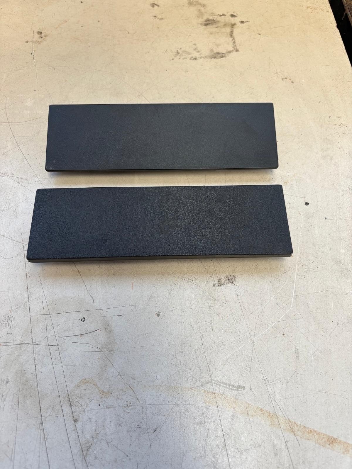 Radio afdekkapjes golf mk1/ mk2, Auto-onderdelen, Volkswagen, Ophalen of Verzenden, Nvt, Nvt