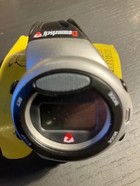 Dommelsch horloge met logo nieuw € 25,00, Overige merken, Overige materialen, Polshorloge, Nieuw