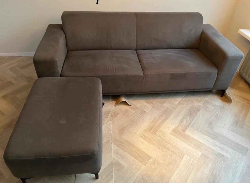Comfortabele 3-zitsbank met voetenbank - 230x80x90 cm, Ophalen, Gebruikt, Driepersoons, 75 tot 100 cm