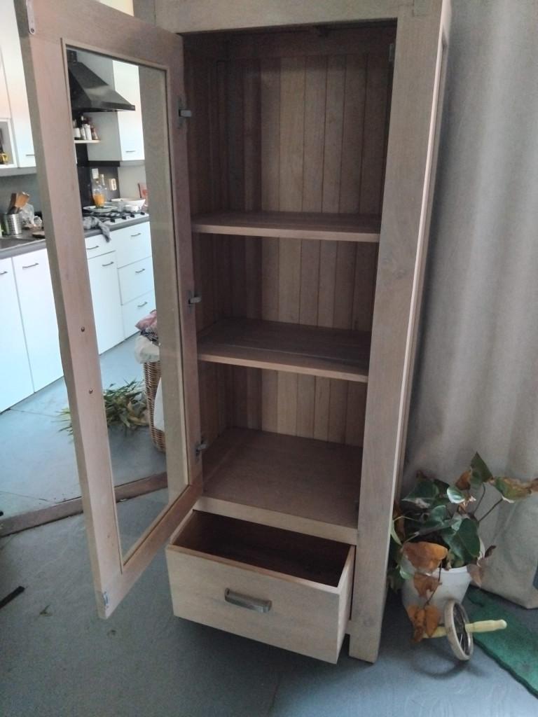 Hoge kast gemaakt door meubelmaker, Ophalen, 50 tot 100 cm, Zo goed als nieuw, Modern