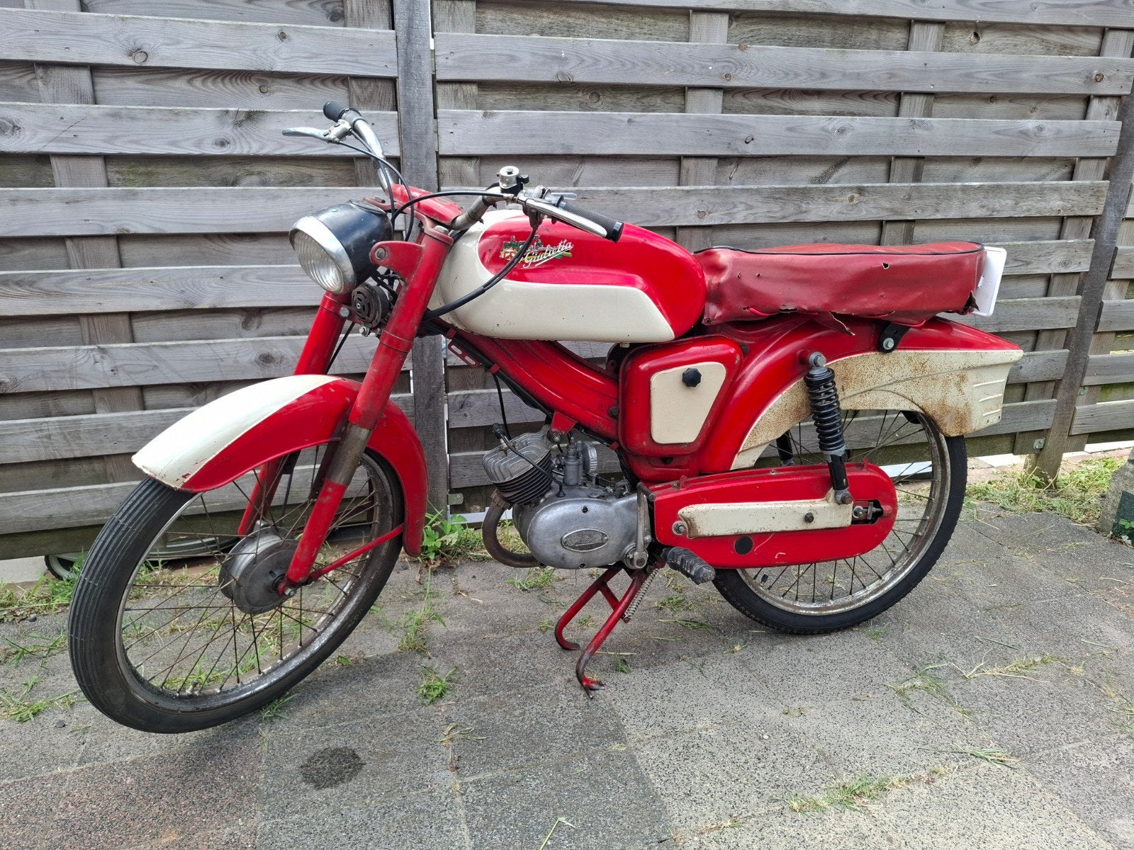 Peripoli giulietta sport, Maximaal 45 km/u, 49 cc, 3 versnellingen, Ophalen