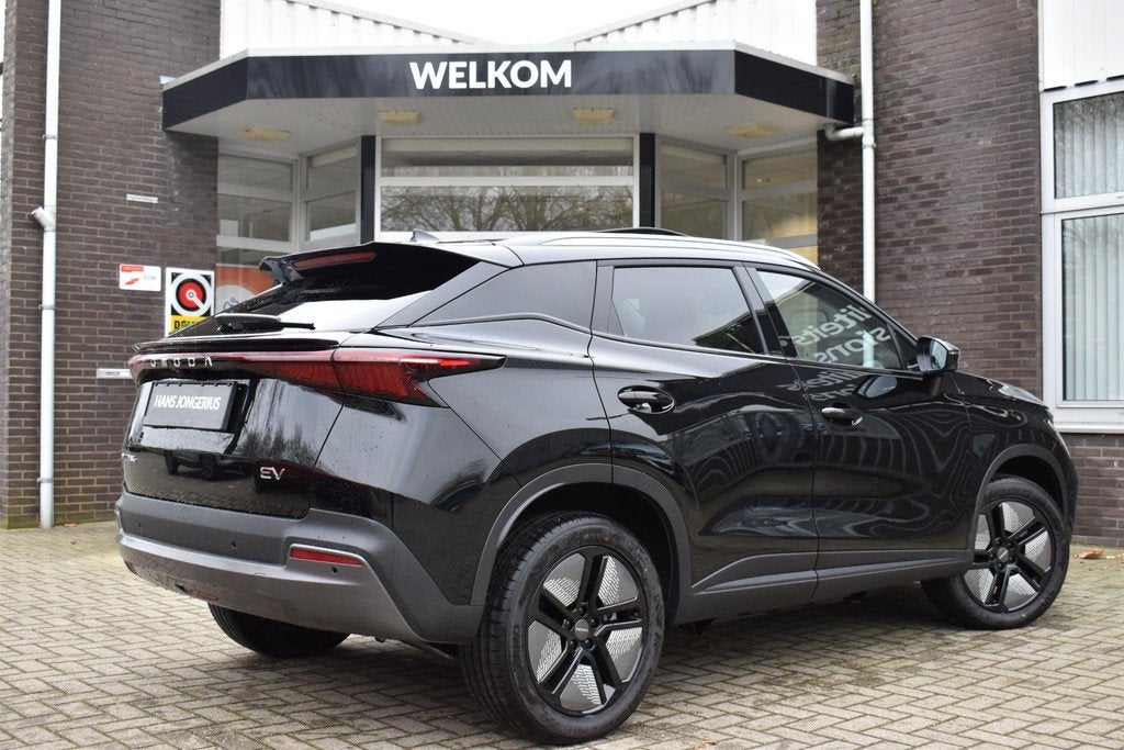 Omoda 5 EV Premium | STOELVENTILATIE+STOELVERWARMING | VOORR, Auto's, Overige Auto's, Zwart, 430 km, Automatische klimaatregeling