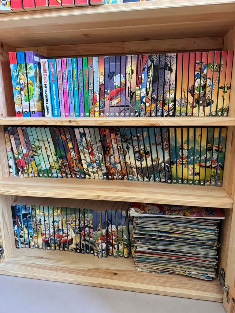 Donald Duck pocketboeken, Boeken, Meerdere stripboeken, Ophalen of Verzenden, Gelezen