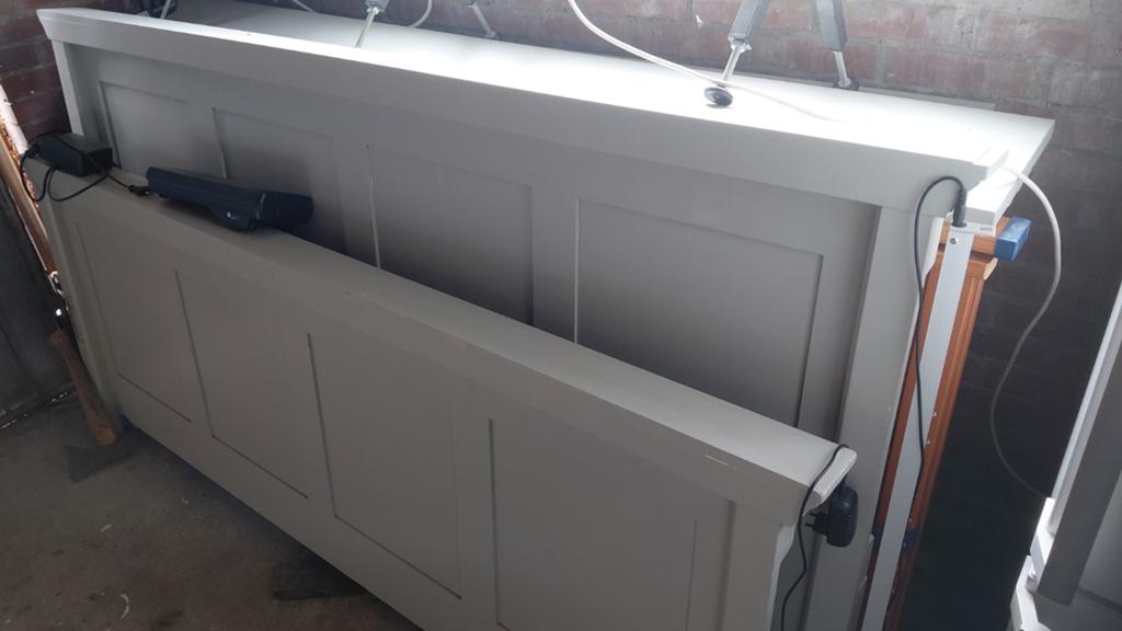 GRATIS bed 180x 200 met electrische bodems, Ophalen, Gebruikt, Tweepersoons, Overige maten