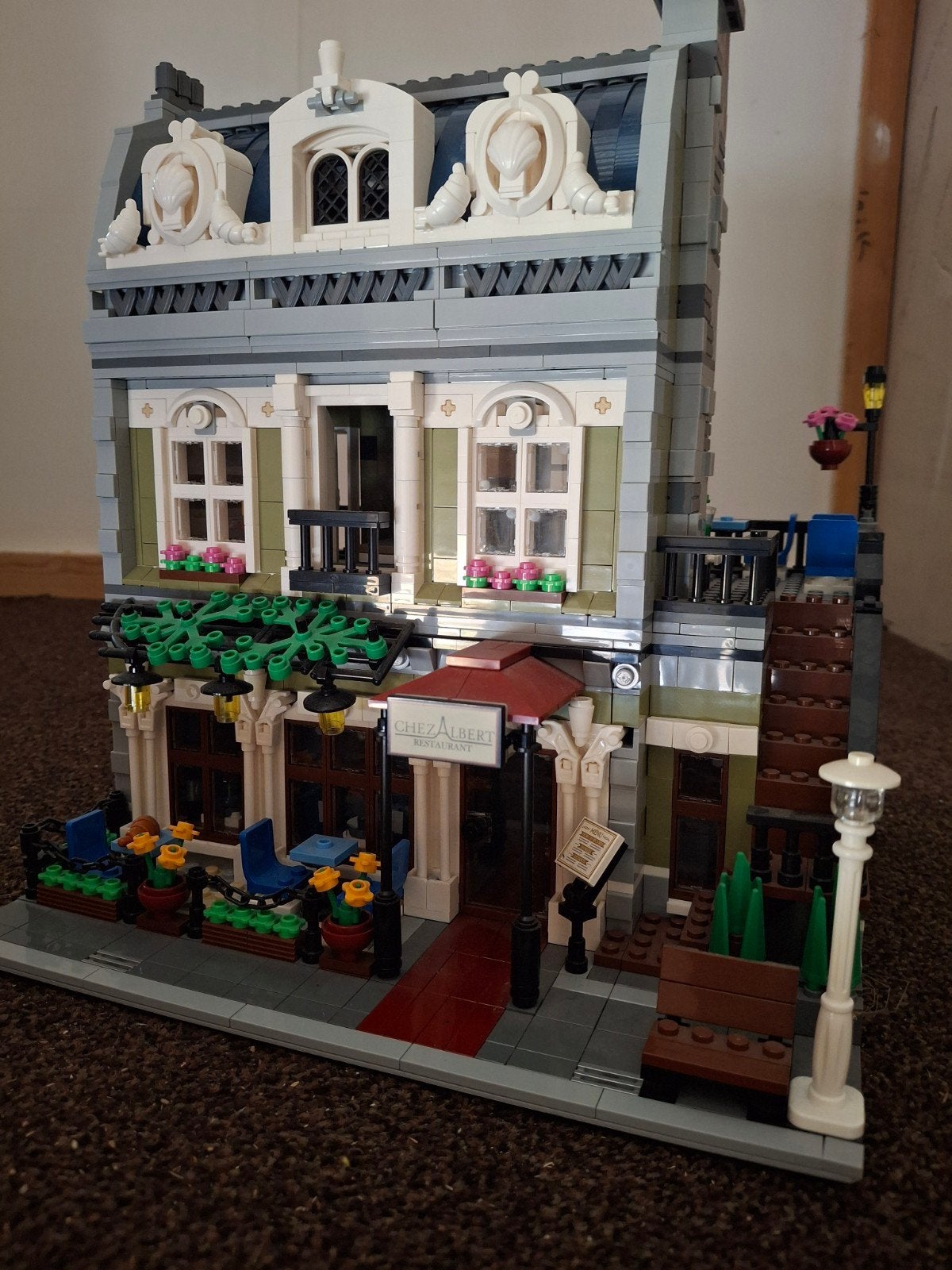 lego creator Parisian restaurant nr 10243, Ophalen, Inclusief instructies, Lego, Zo goed als nieuw