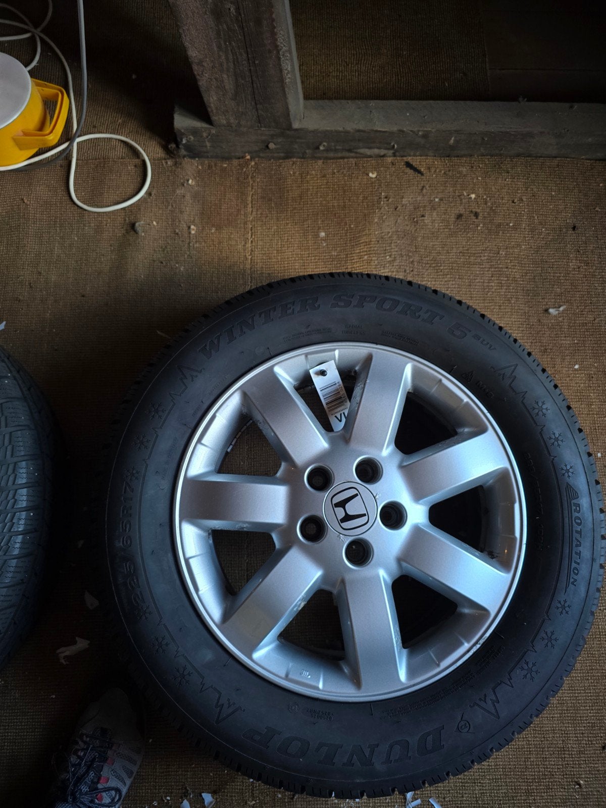 Set van 4 originele Honda velgen met winterbanden 225/65 R17, Ophalen, Gebruikt, Banden en Velgen, 17 inch