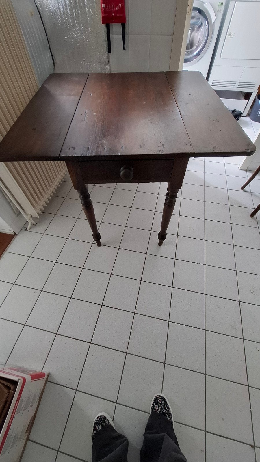 Antieke houten keukentafel met lade, Ophalen