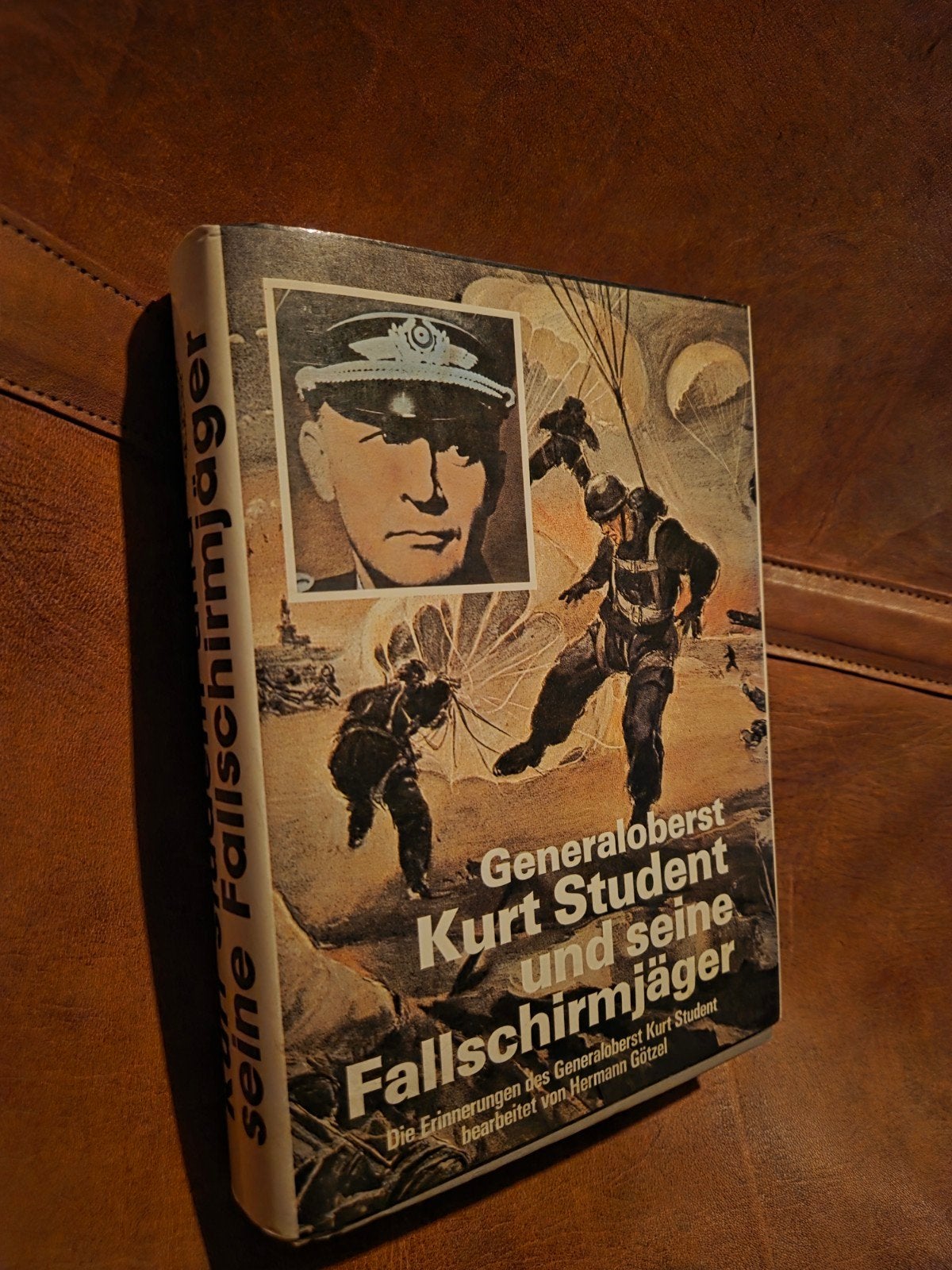 Generaal Kurt Student en zijn Fallschirmjäger - Boek, Boeken, Kurt Student, Hermann Götzl, Ophalen of Verzenden, Luchtmacht, Tweede Wereldoorlog