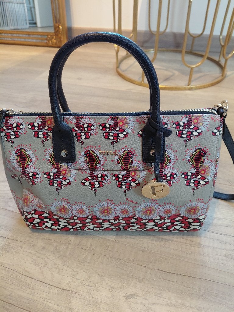 Furla prachtige handtas, Sieraden, Tassen en Uiterlijk, Ophalen of Verzenden, Zo goed als nieuw, Handtas