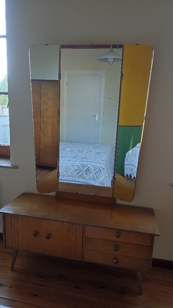 Kaptafel (toilettafel) met drieluikspiegel / dressoir, Ophalen, Gebruikt, 100 tot 150 cm, Minder dan 100 cm