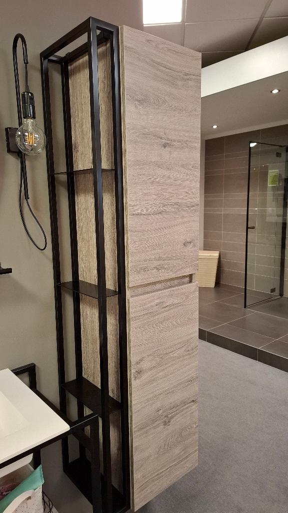Badkamer  hoge kast Riverdale met zwart rekje., Ophalen, Nieuw, Overige typen