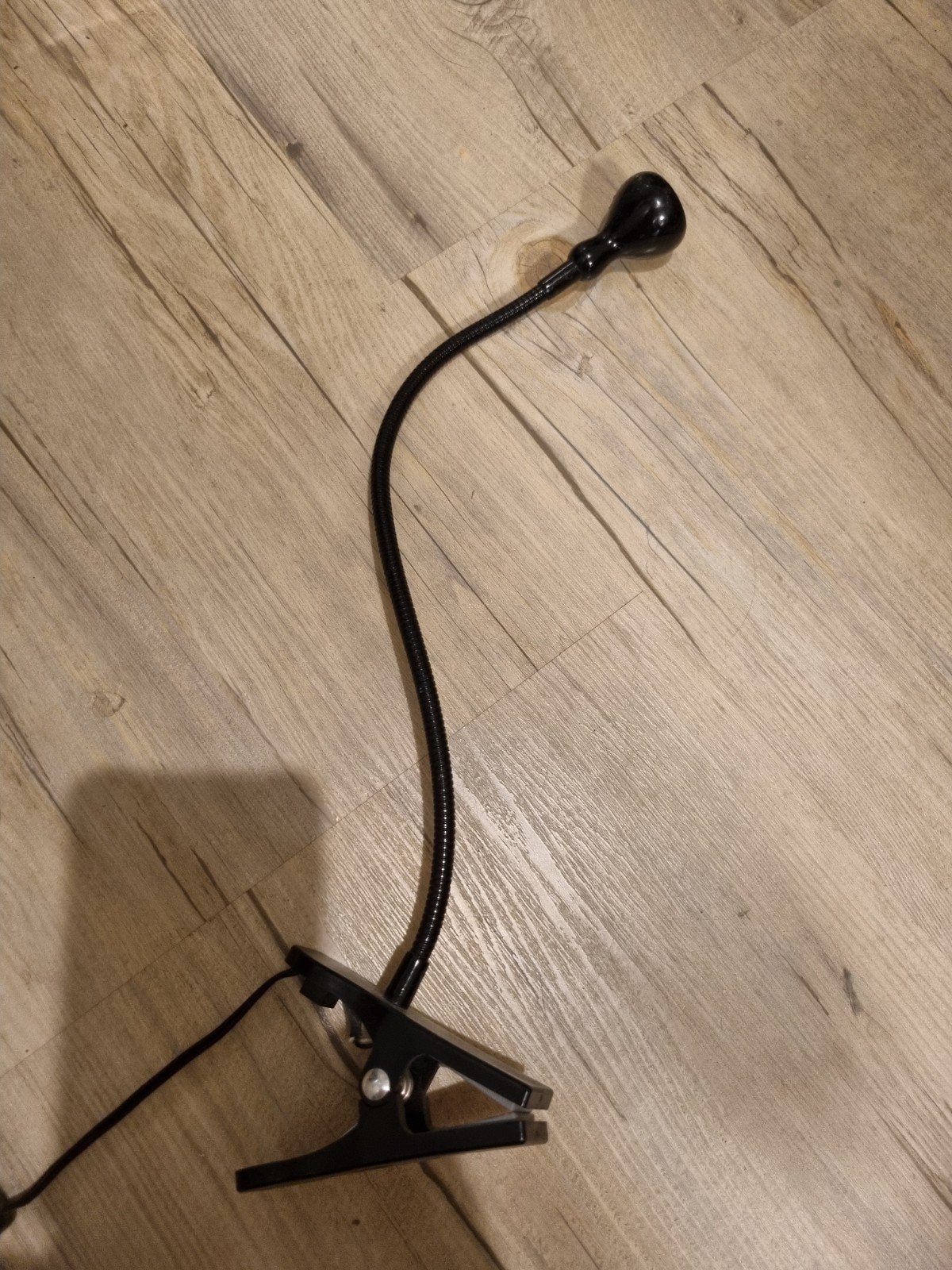Led Klemspot, Ophalen