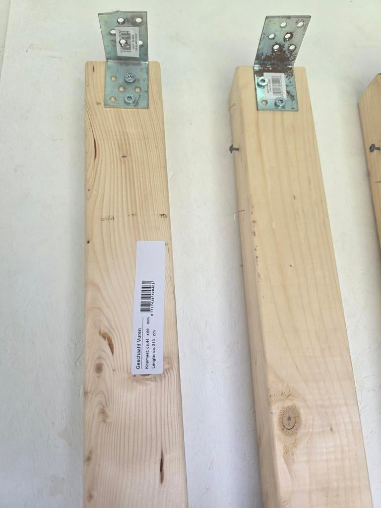 4 stuks Geschaafd Vuren Hout - 44x69mm, 210cm, Nieuw, Ophalen of Verzenden, 200 tot 250 cm, 50 mm of meer