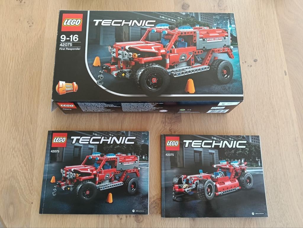 Lego Technic 42075 First Responder Brandweerwagen, Compleet, Lego, Ophalen of Verzenden, Zo goed als nieuw