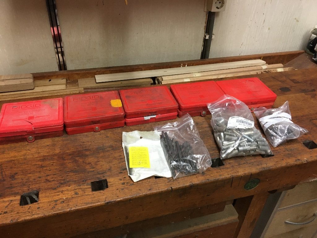 Ridgid(USA)uithaal sets voor kapote bouten+Unior pijptang, Ophalen of Verzenden, Gebruikt
