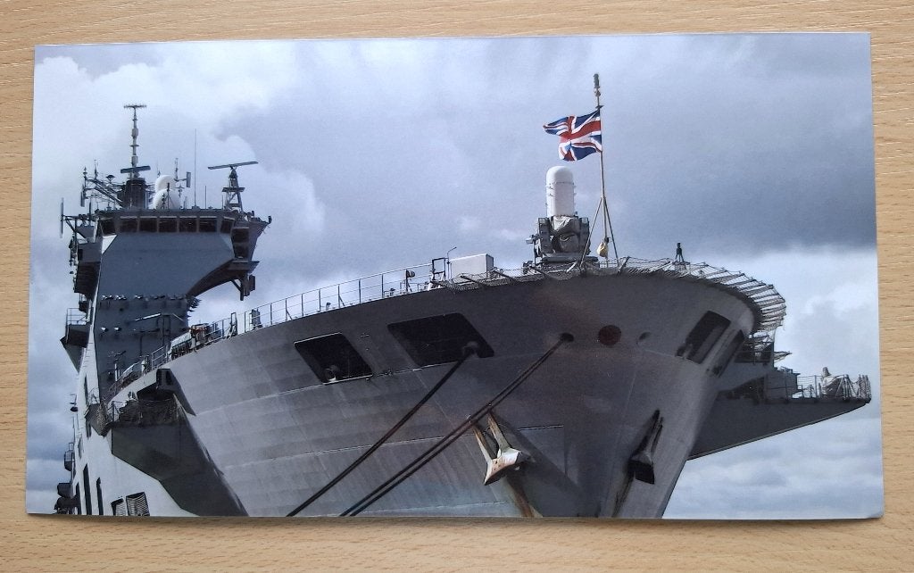 3 Foto's marine Engeland - HMS Ocean - in Rotterdam, Verzenden, Marine, Nederland, Foto of Poster
