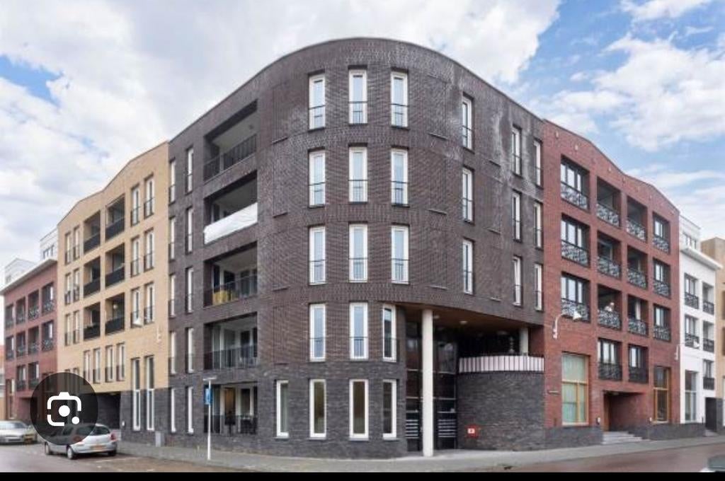 Parkeerplek te huur, Huizen en Kamers