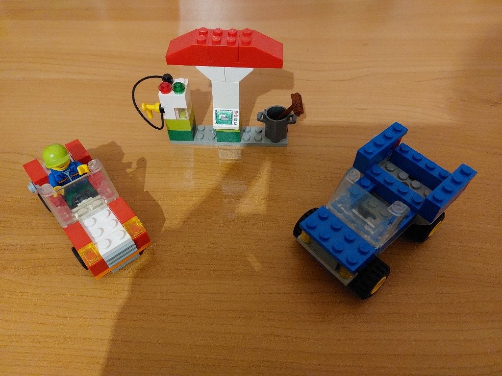 Lego auto´s bouwset tankstation, City, Lego, Ophalen of Verzenden, Zo goed als nieuw