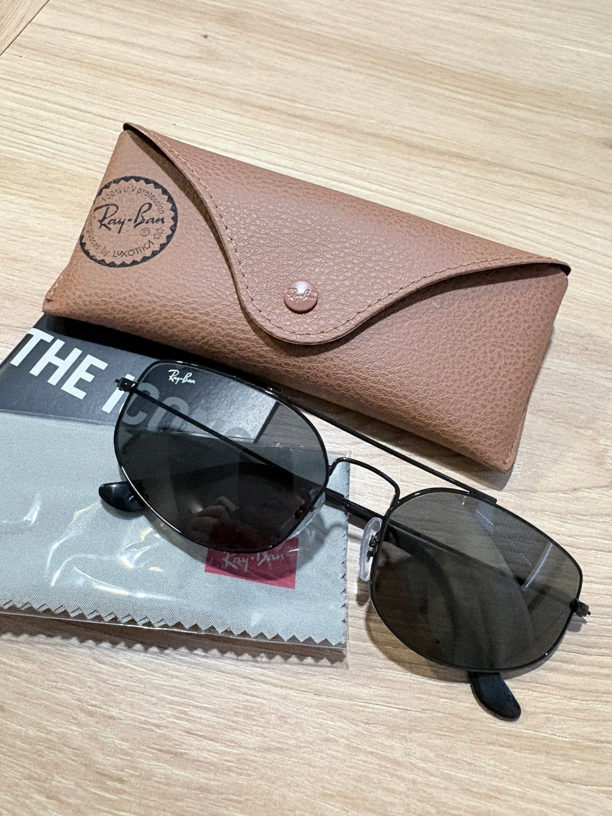 Ray-ban zonnebril (nieuw), Sieraden, Tassen en Uiterlijk, Zonnebrillen en Brillen | Heren, Ophalen of Verzenden, Zo goed als nieuw