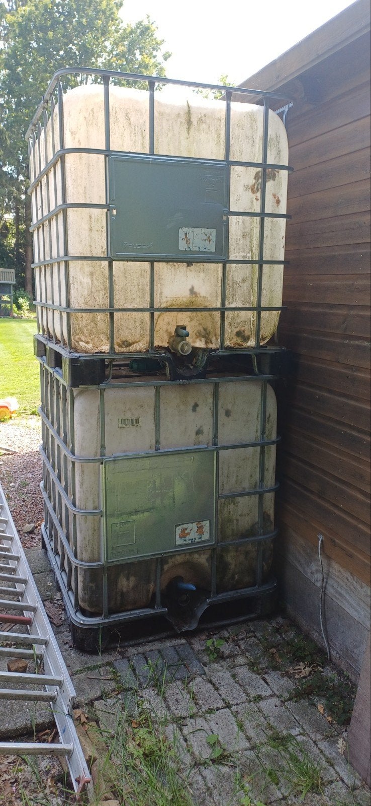 2x ibc, 150 liter of meer, Ophalen, Zo goed als nieuw