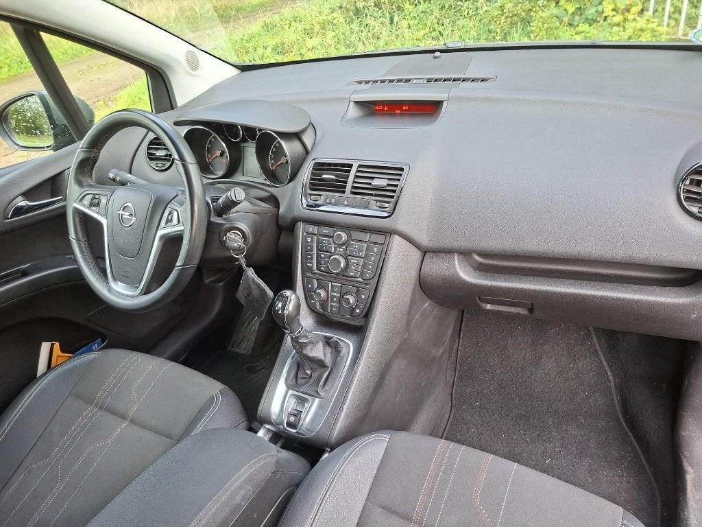 Foto 5 van Opel Meriva 1.4 Turbo 88KW 2012 Bruin