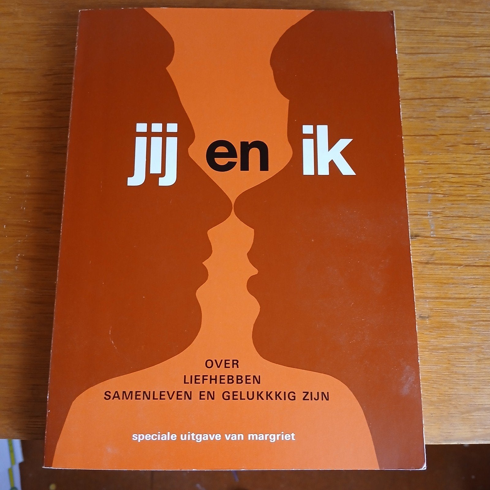 Jij en Ik: Over Liefhebben, Samenleven en Gelukkig Zijn, Ophalen of Verzenden, Gelezen, Rogier van Aerde, Nederland