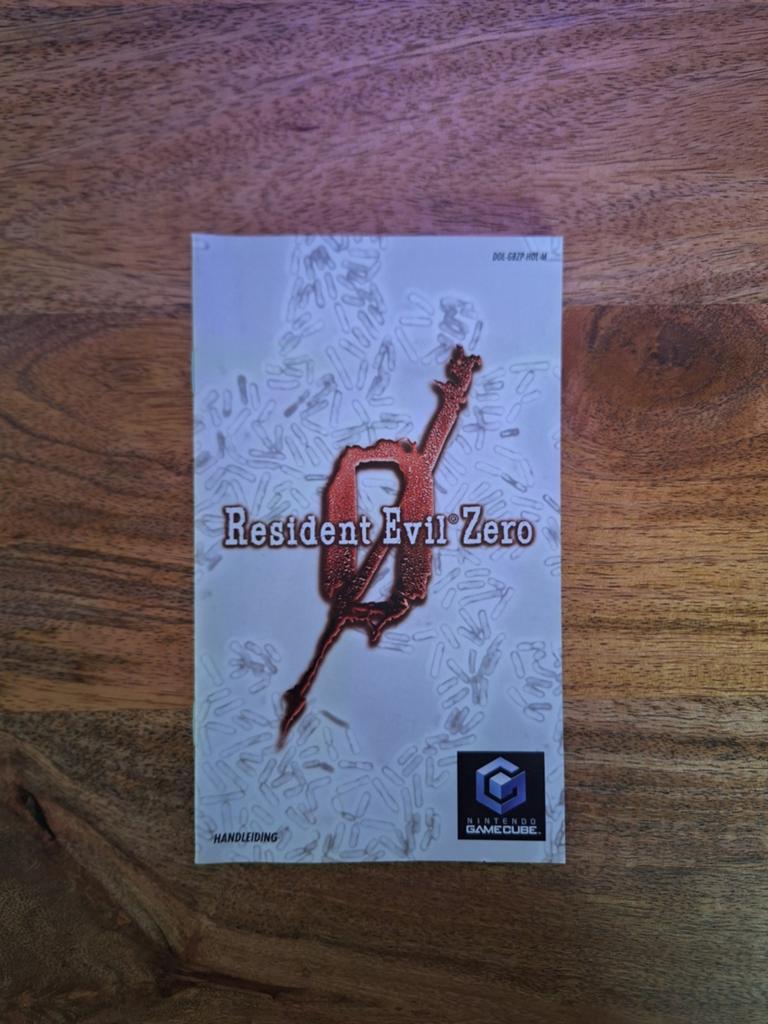 Resident Evil Zero - Handleiding (DOL-GBZP-HOL-M), Spelcomputers en Games, Games | Nintendo GameCube, Avontuur en Actie, 1 speler