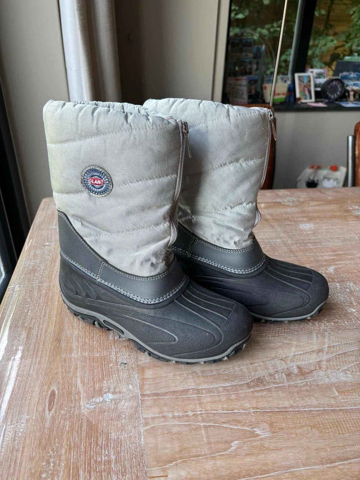 Warme Snowboots Maat 36-38, Ophalen of Verzenden, Zo goed als nieuw, Grijs, Snowboots