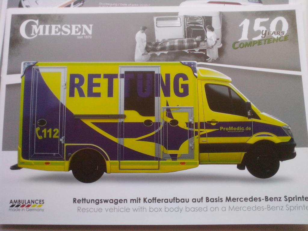 15x Mercedes Ambulance brochures folders Miesen Binz Sulam, Boeken, Ophalen of Verzenden, Zo goed als nieuw, Mercedes