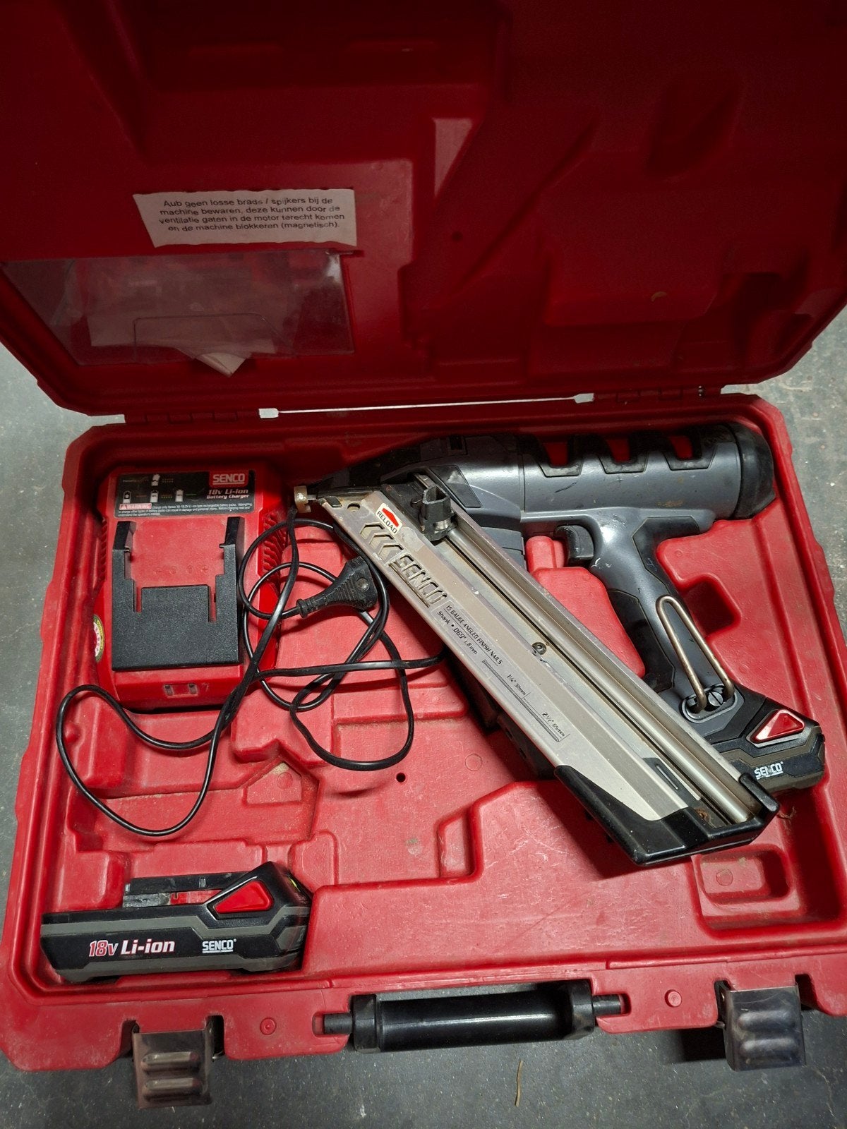 Senco tacker defect, Ophalen, Gebruikt