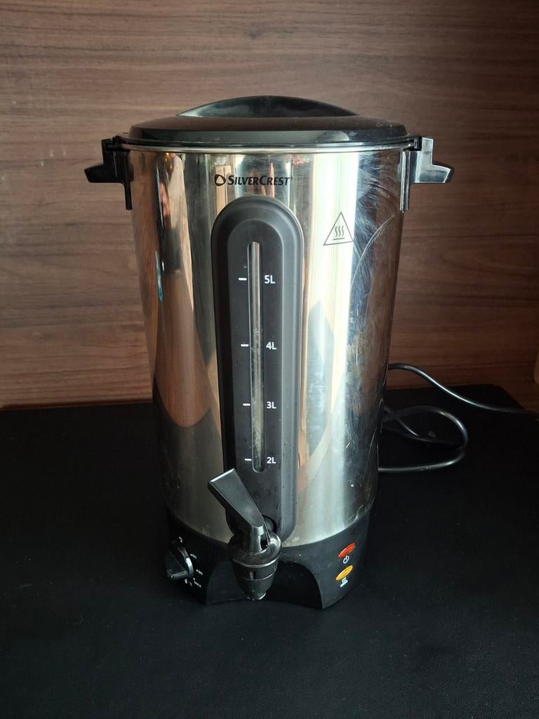 Hot drink dispenser z.g.a.n., Ophalen