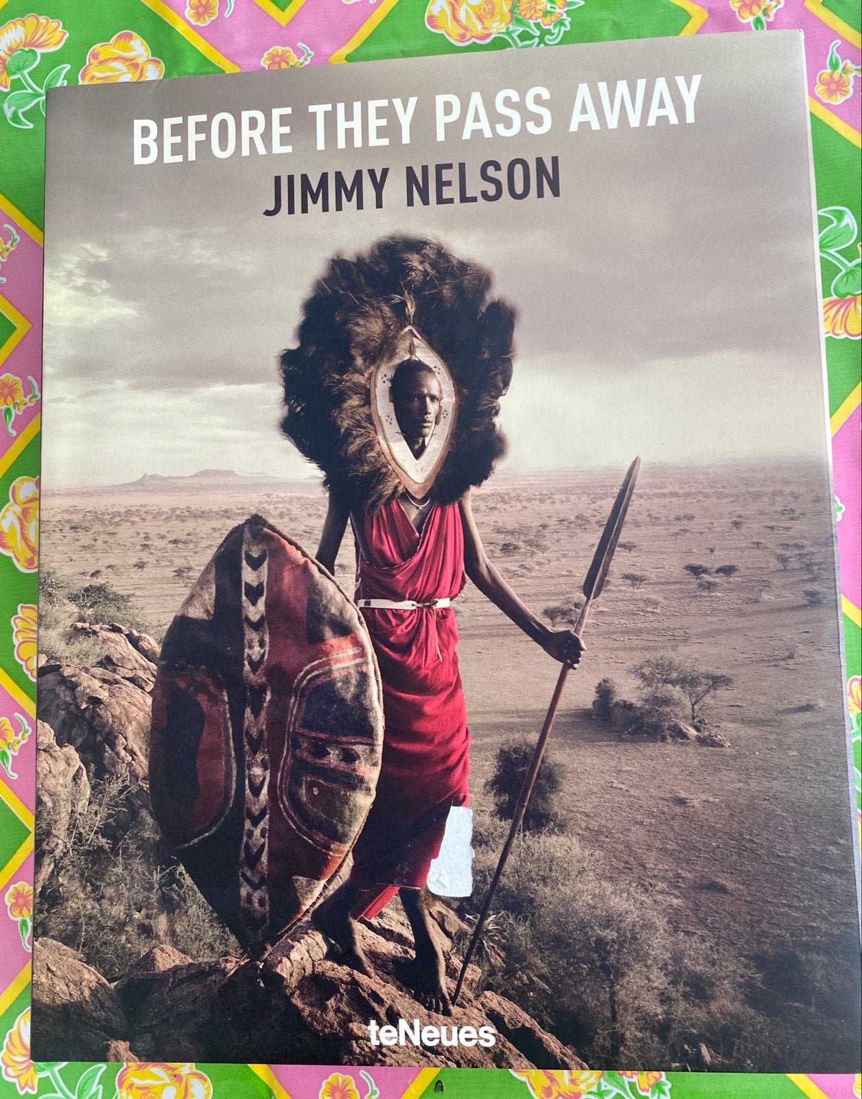 Before They Pass Away - Jimmy Nelson (Fotoboek), Ophalen of Verzenden, Zo goed als nieuw, Overige onderwerpen