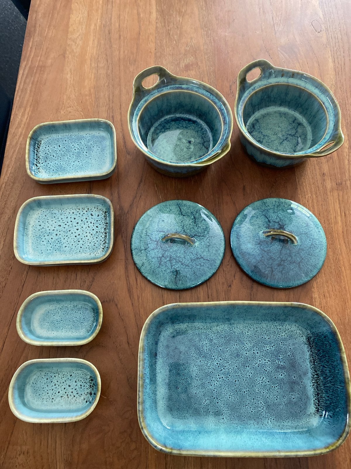 Mooie Oven- en Serveerschalen Set - Zo goed als nieuw, Huis en Inrichting, Keuken | Servies, Ophalen, Keramiek, Modern, Schaal of Schalen