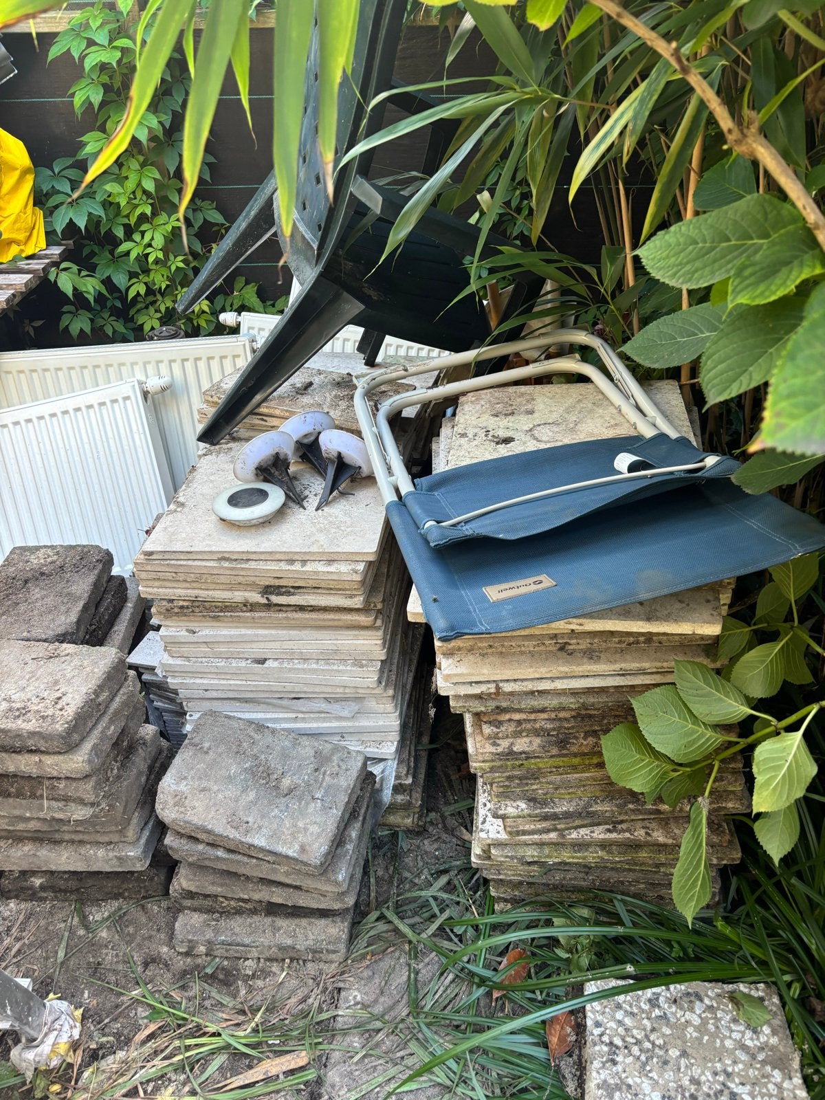 Gebruikte terrastegels en klinkers GRATIS, Tuin en Terras, Tegels en Klinkers, Ophalen, Gebruikt, Klinkers, 10 m² of meer
