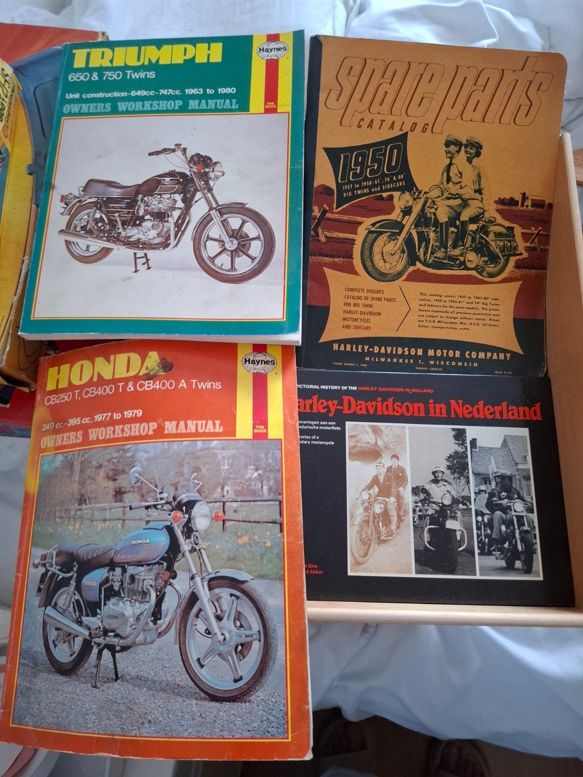 Motorfiets boeken van Harley-Davidson, Honda en Triumph, Ophalen of Verzenden, Harley-Davidson of Buell