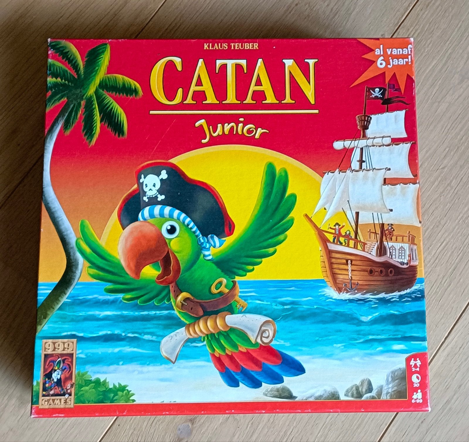 Catan Junior - Leuk bordspel voor jonge avonturiers, Drie of vier spelers, Ophalen, Zo goed als nieuw, 999 Games