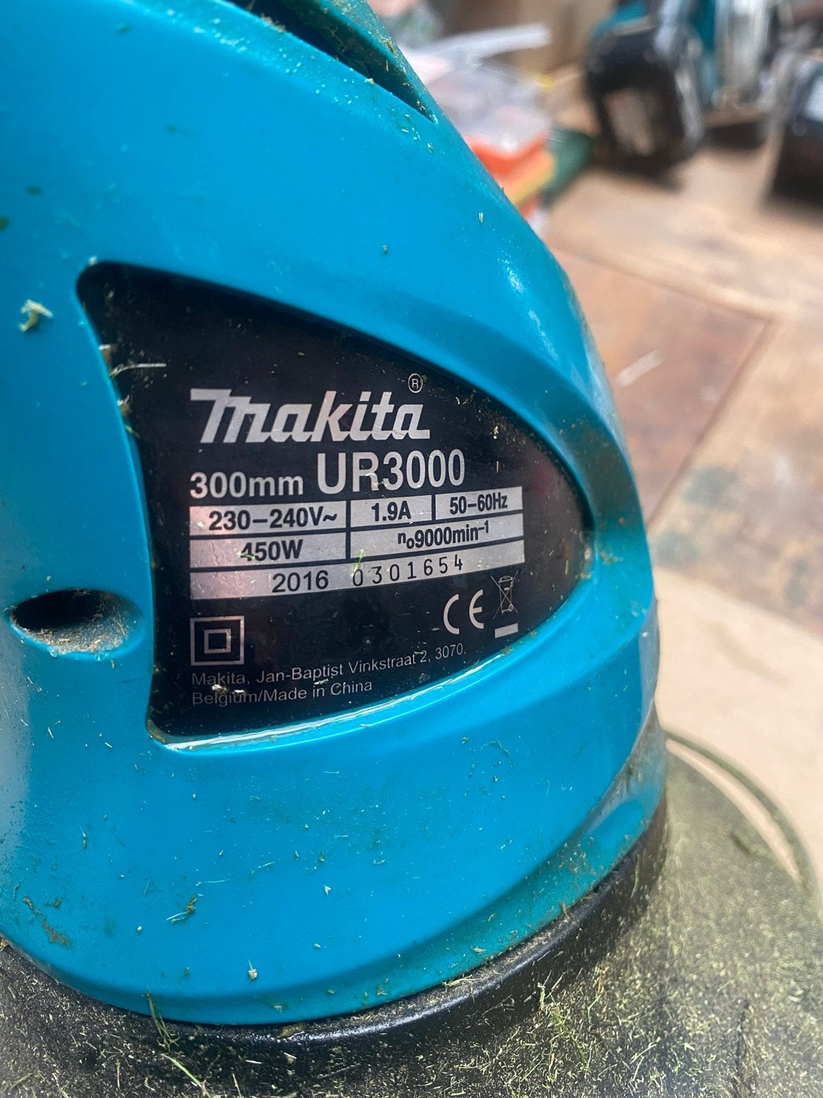 Makita grastrimmer UR3000 - Uitstekend voor graskantjes, Tuin en Terras, Ophalen of Verzenden, Gebruikt, 30 tot 50 cm, Elektrisch